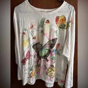Magnolia Pearl Butterfly T shirt